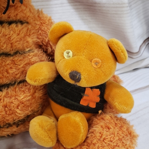 Disney Classic Pooh Tigger & Teddy Bear Stuffed Toy Walt Disney Company 10 Inch - Picture 3 of 10